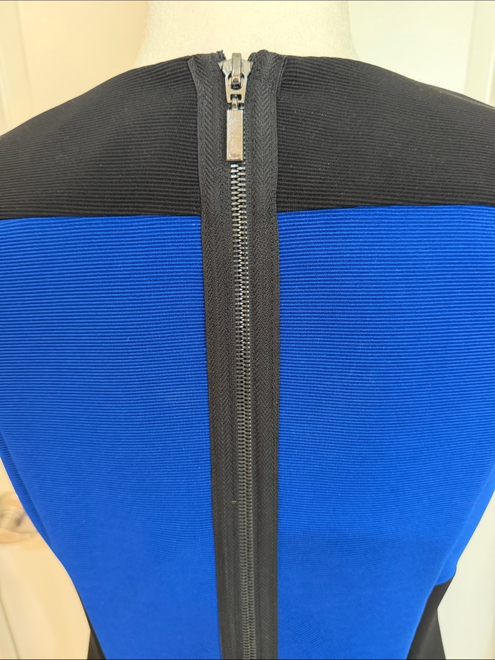 Joseph Ribkoff Royal Blue and Black Sheath Dress Office Polished Professional - Picture 3 of 3